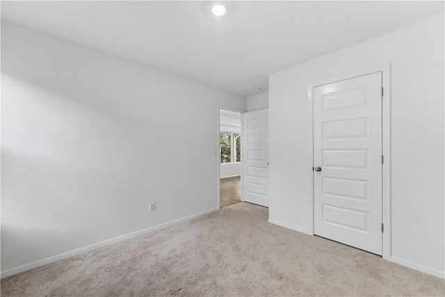 3258 S Bayou Alley, Fayetteville, AR 72701