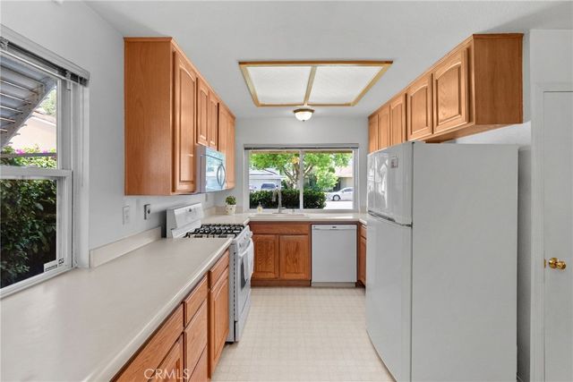 24419 Denise, Newhall, CA 91321