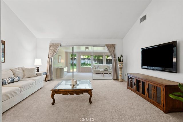 24419 Denise, Newhall, CA 91321