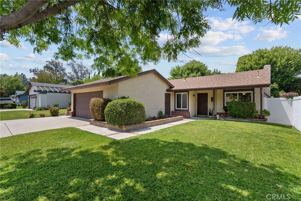 24419 Denise, Newhall, CA 91321