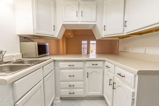 807 7th Street 807, Bristol, TN 37620