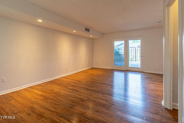 807 7th Street 807, Bristol, TN 37620