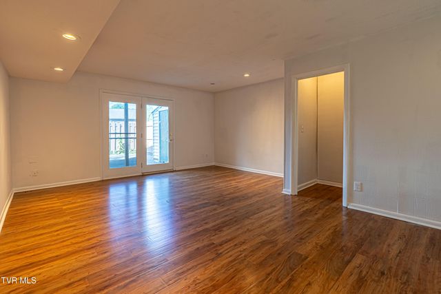 807 7th Street 807, Bristol, TN 37620