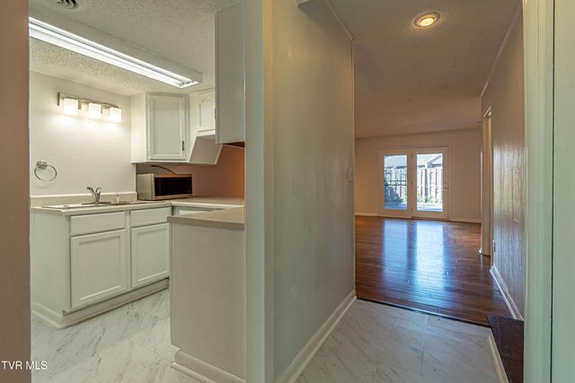 807 7th Street 807, Bristol, TN 37620