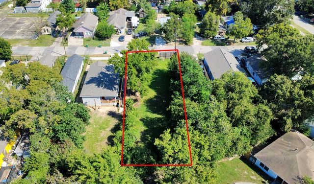 7934 Sherman Street, Houston, TX 77012