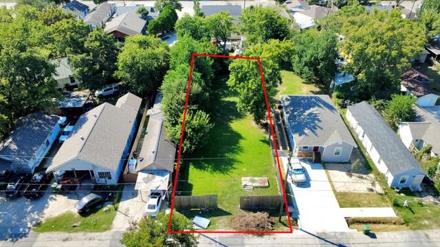 7934 Sherman Street, Houston, TX 77012