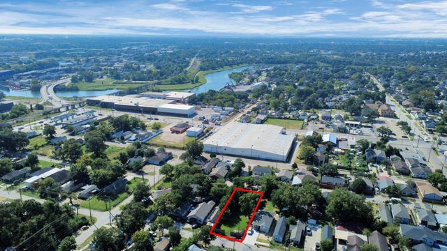 7934 Sherman Street, Houston, TX 77012