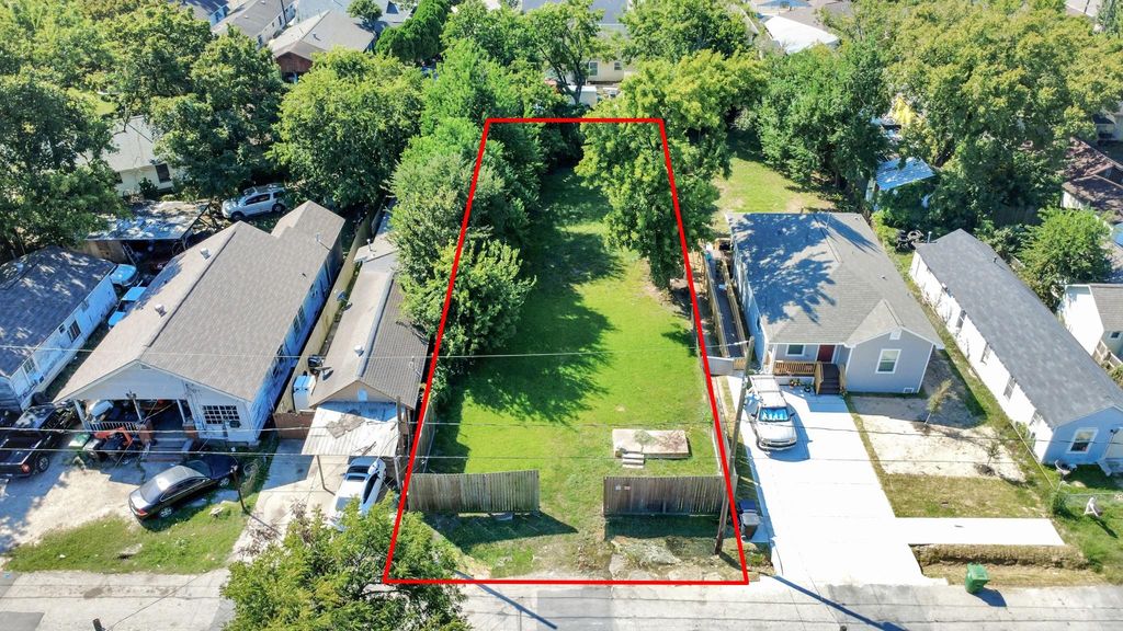 7934 Sherman Street, Houston, TX 77012