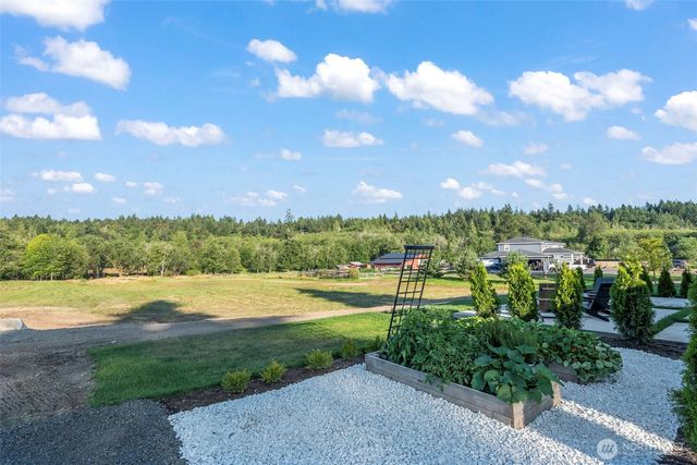 5946 SE Lake Valley Road, Port Orchard, WA 98367