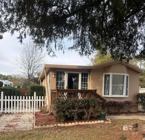 535 Buena Vista Drive, Lillian, AL 36549