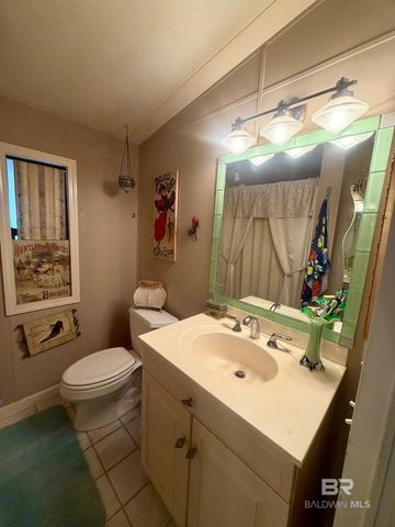 535 Buena Vista Drive, Lillian, AL 36549