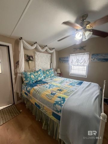 535 Buena Vista Drive, Lillian, AL 36549