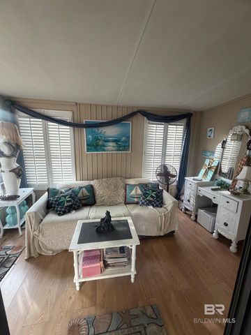 535 Buena Vista Drive, Lillian, AL 36549