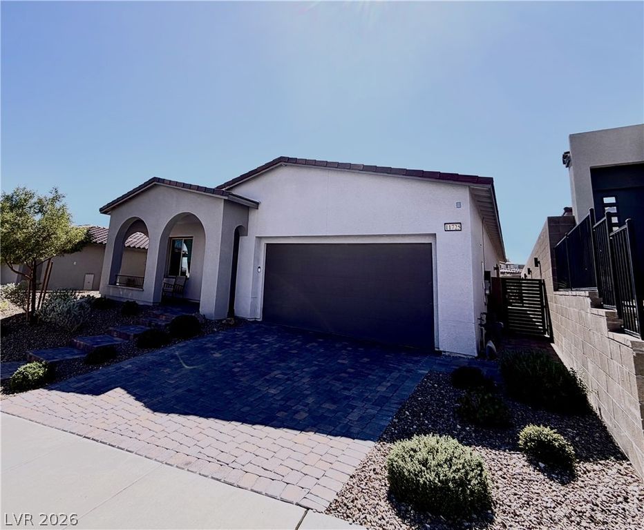 11725 Hatchling Avenue, Las Vegas, NV 89138 — photo 2