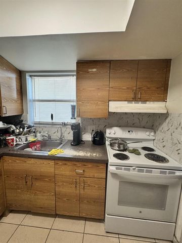 101 NE 41st Street 17A, Oakland Park, FL 33334