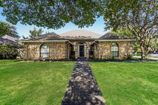 2206 Reading Road, Arlington, TX 76011