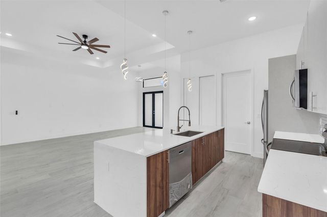 15401 AQUA CIRCLE, Port Charlotte, FL 33981