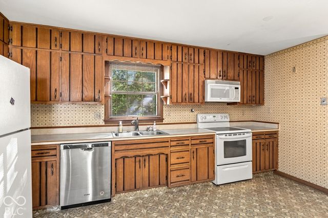 503 Sudbury Court, Indianapolis, IN 46234