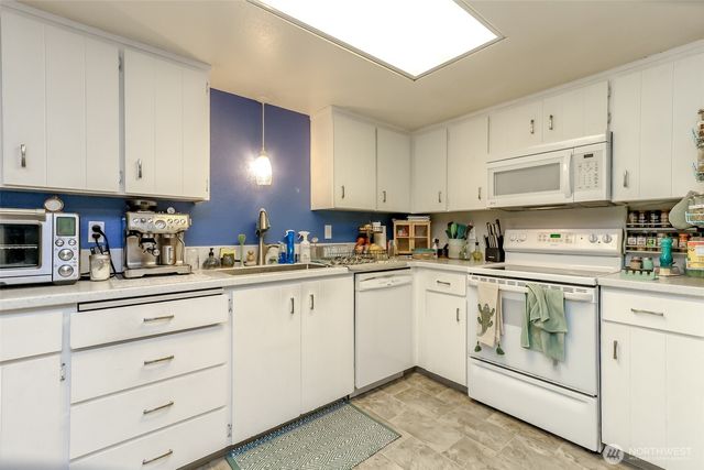 15115 129th Avenue E, Puyallup, WA 98374