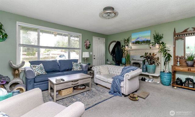 15115 129th Avenue E, Puyallup, WA 98374