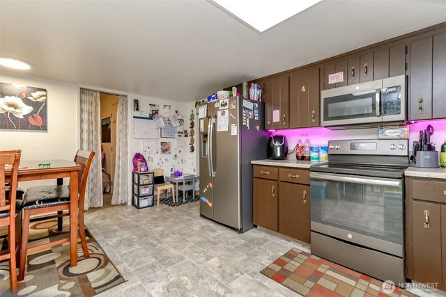 15115 129th Avenue E, Puyallup, WA 98374