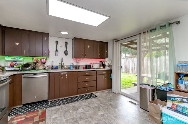 15115 129th Avenue E, Puyallup, WA 98374