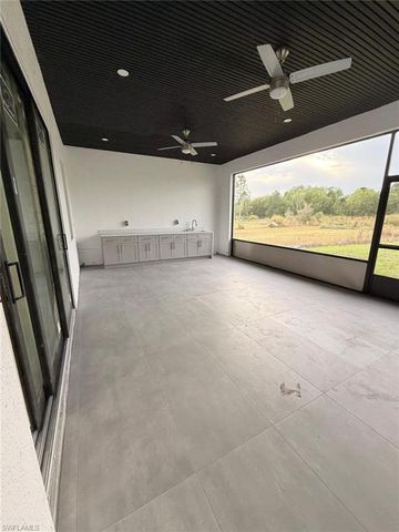 4875 EVERGLADES BLVD N, Naples, FL 34120