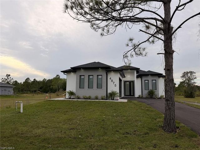 4875 EVERGLADES BLVD N, Naples, FL 34120