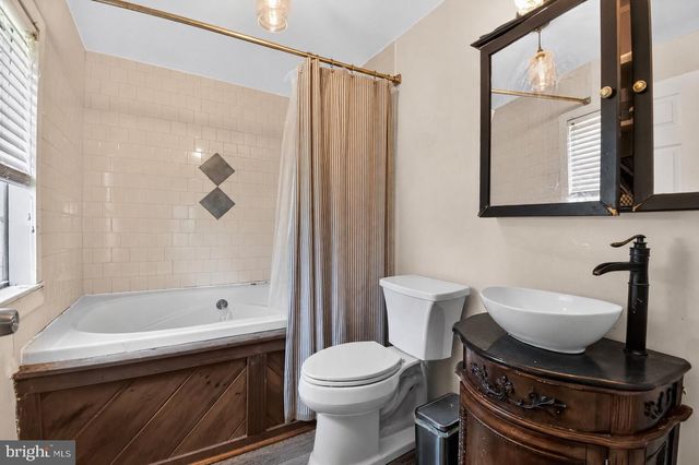 1704 MARYLAND AVE, Shady Side, MD 20764
