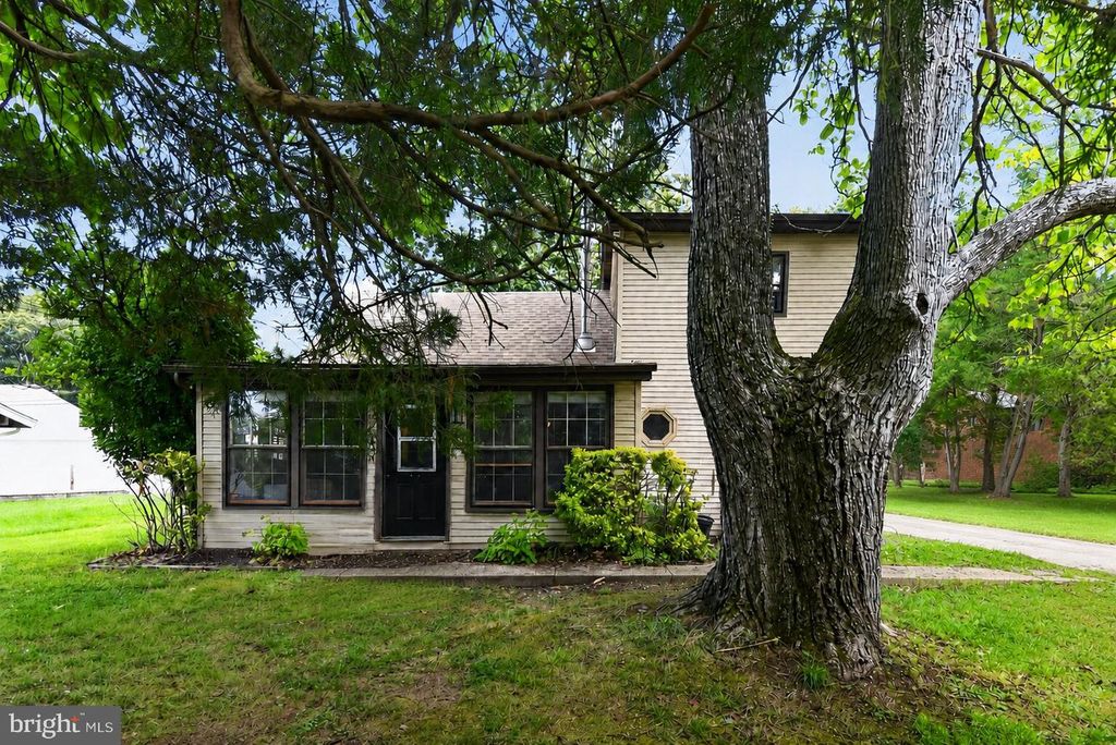 1704 MARYLAND AVE, Shady Side, MD 20764