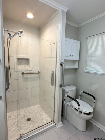 2020 Elgem St, Tyler, TX 75701