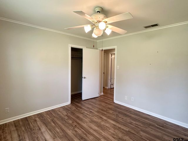 2020 Elgem St, Tyler, TX 75701