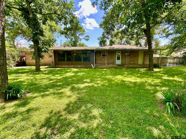 2020 Elgem St, Tyler, TX 75701