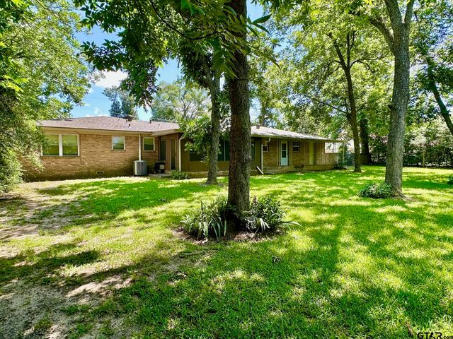 2020 Elgem St, Tyler, TX 75701
