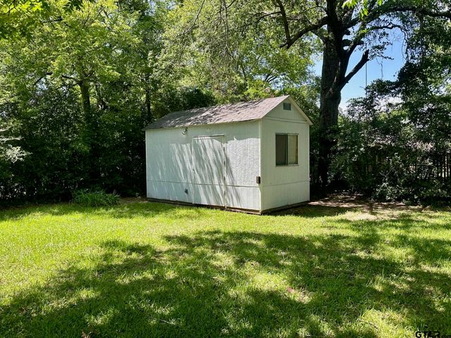2020 Elgem St, Tyler, TX 75701