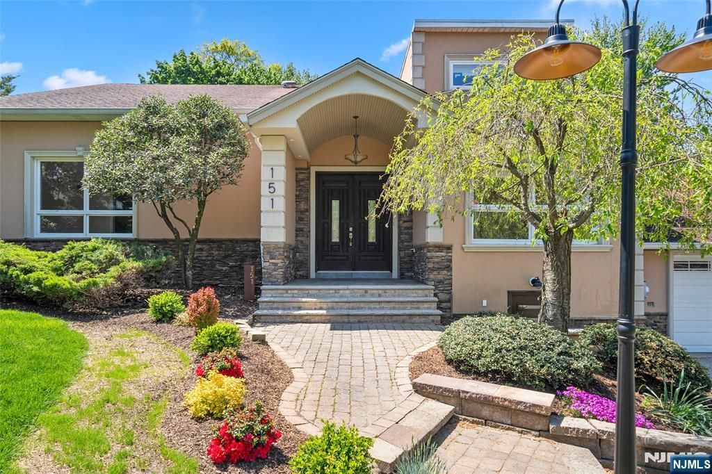 151 Church, Nutley, NJ 07110