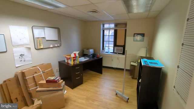 400 N BROAD ST, Lansdale, PA 19446