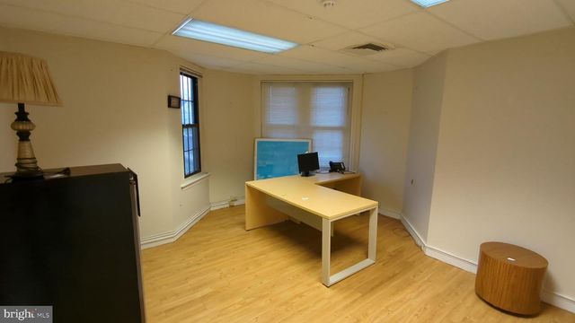 400 N BROAD ST, Lansdale, PA 19446