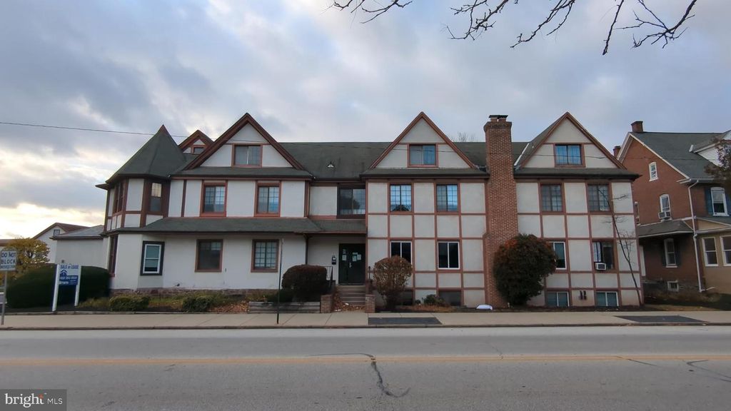 400 N BROAD ST, Lansdale, PA 19446