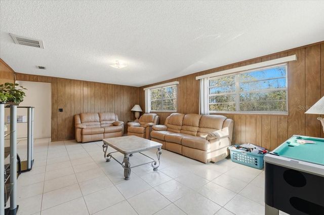 111 SUNSET DRIVE E, Winter Haven, FL 33881