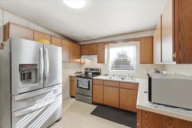 111 SUNSET DRIVE E, Winter Haven, FL 33881