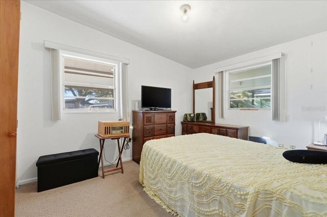 111 SUNSET DRIVE E, Winter Haven, FL 33881