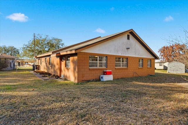 111 SUNSET DRIVE E, Winter Haven, FL 33881