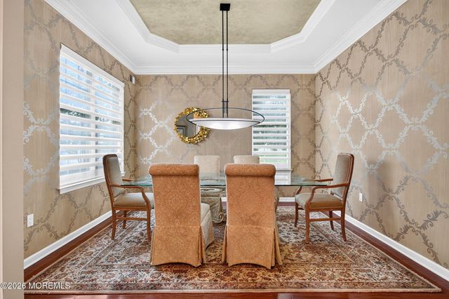 14 Crooked Stick Place, Monroe, NJ 08831