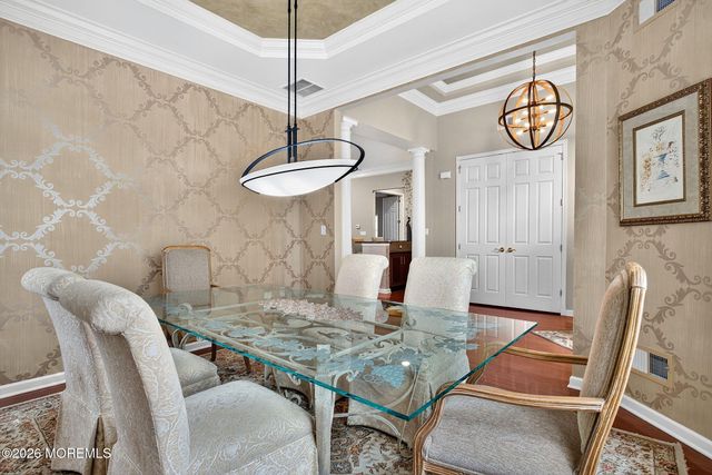14 Crooked Stick Place, Monroe, NJ 08831