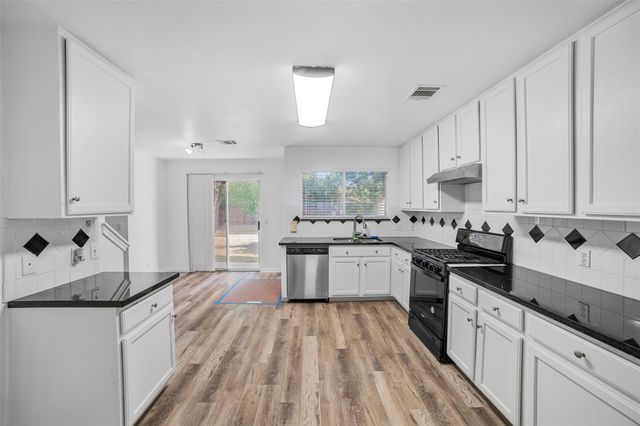 4021 CARGILL DR, Round Rock, TX 78681