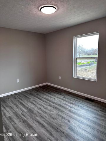 15 Luke St, Clarkson, KY 42726