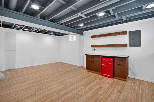 4018 55th Street, Des Moines, IA 50310