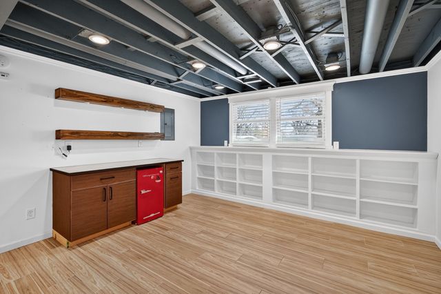 4018 55th Street, Des Moines, IA 50310