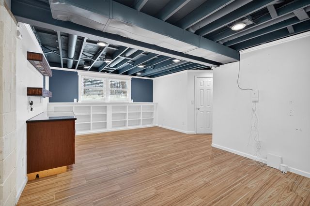 4018 55th Street, Des Moines, IA 50310